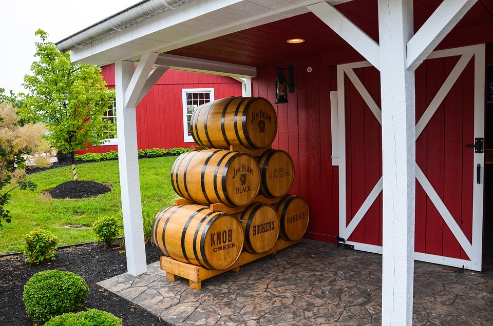 nas whiskey distillery
